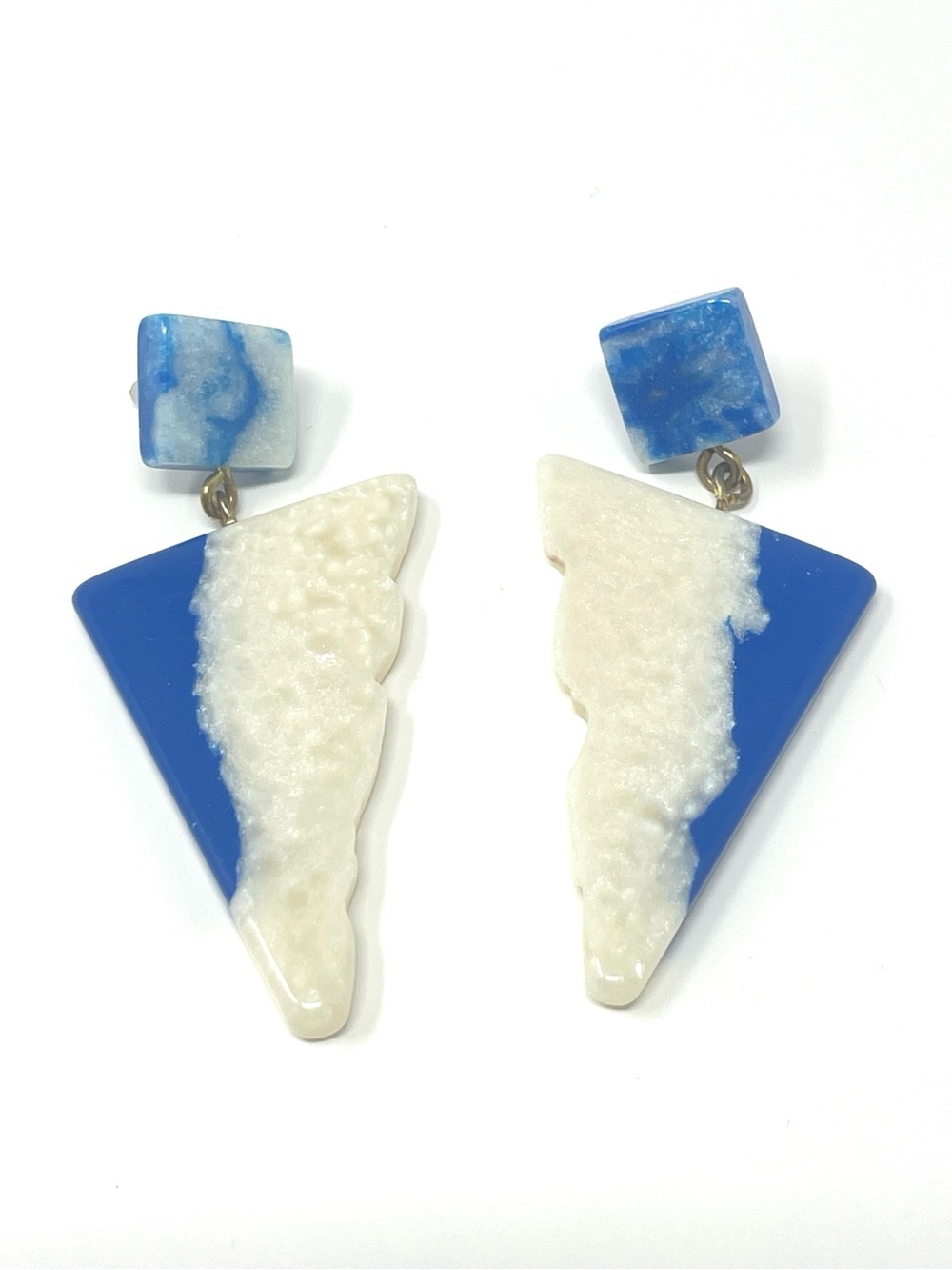 New Anthropologie Blue White Resin Geometric Earrings